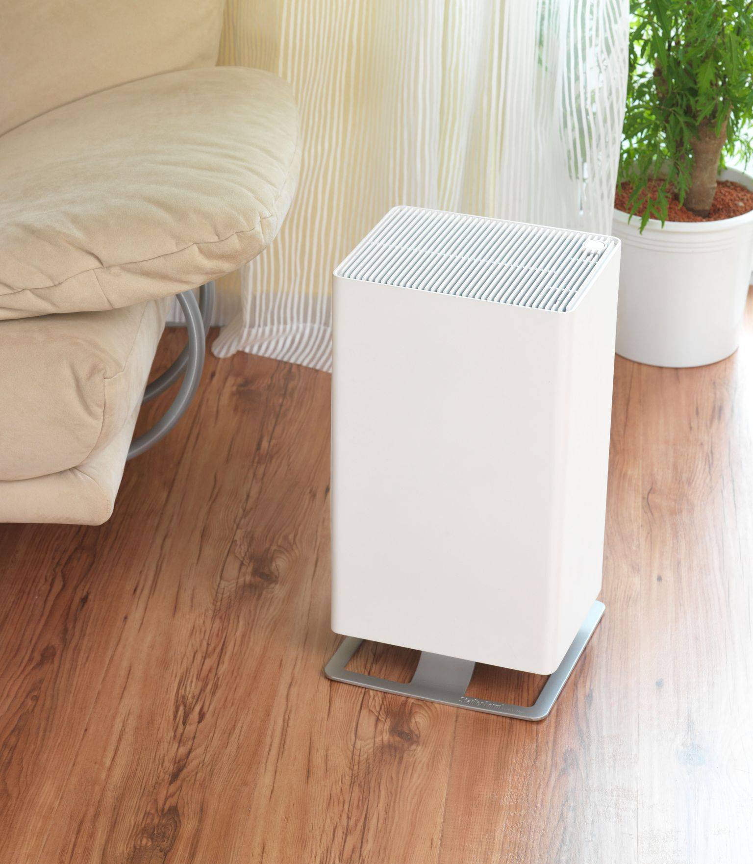 Luftreiniger Viktor Weiß