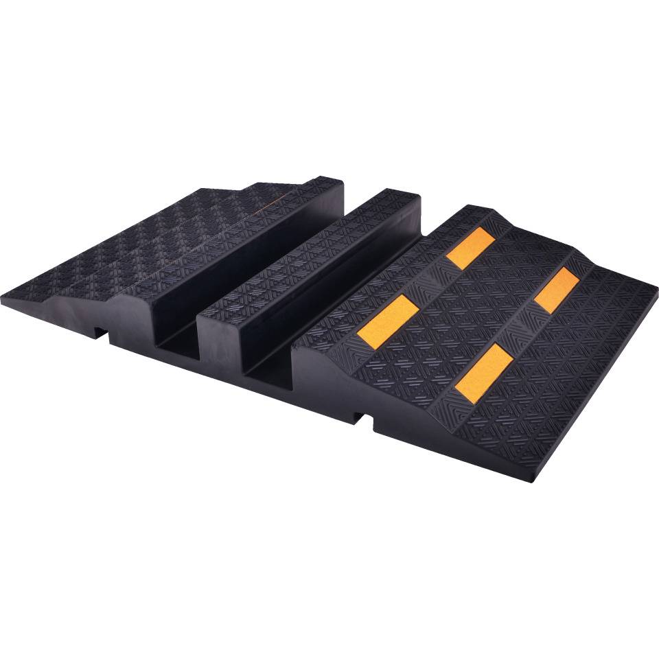 Kabelbrücke Maxi,vorübergeh.Schutz von Leitungen usw.,schwarz,Gummi,850x500x90mm
