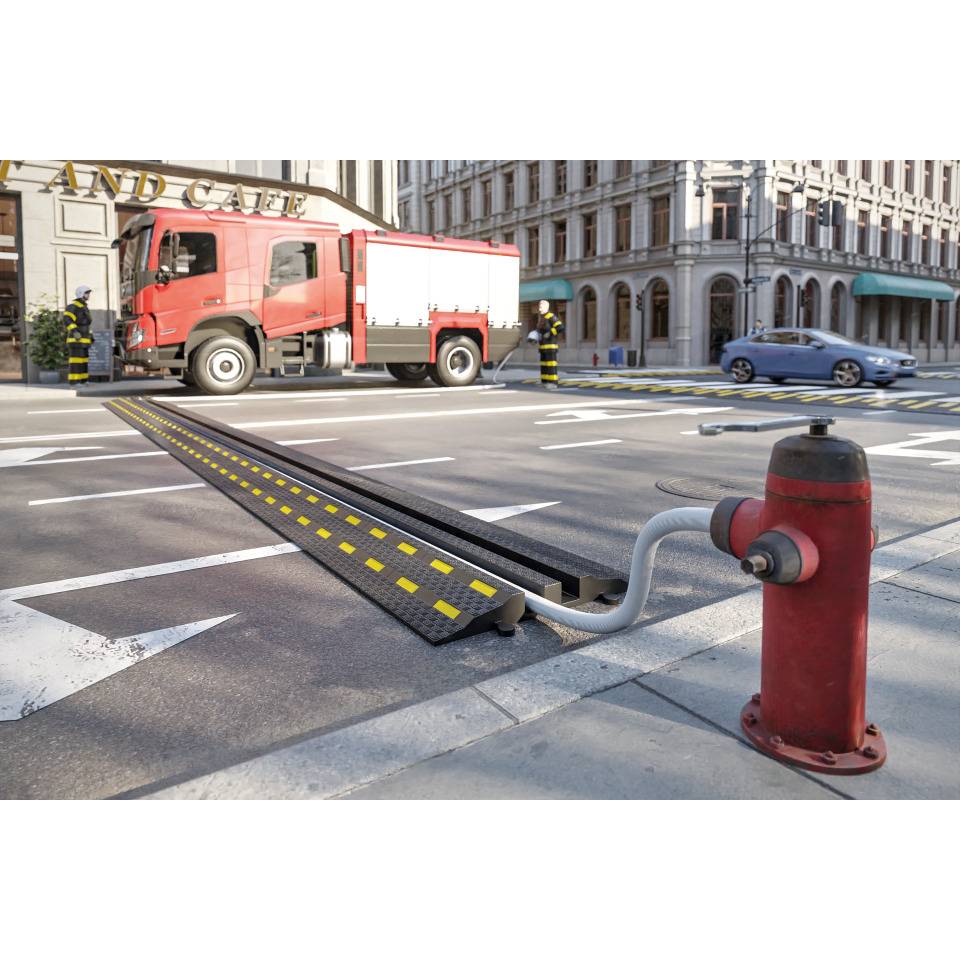 Kabelbrücke Maxi,vorübergeh.Schutz von Leitungen usw.,schwarz,Gummi,850x500x90mm