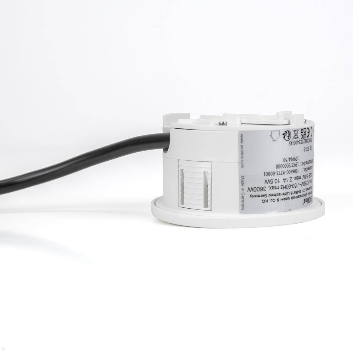 EVOline Circle80 Einbausteckdose mit USB-Doppelcharger A/C, Blende USB 3.0, weiß