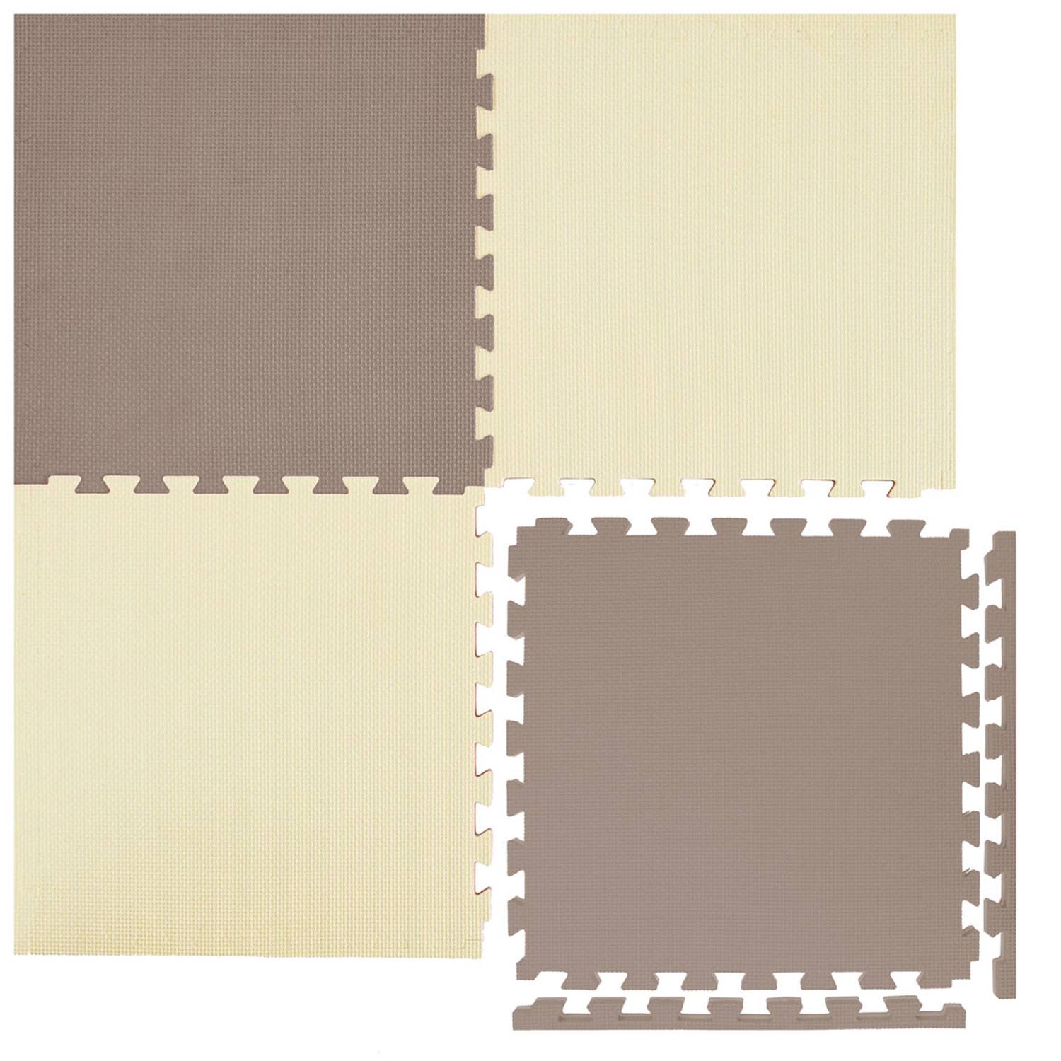 Vier miteinander verflochtene Schaumstoff-Bodenfliesen in Beige und Taupe, die in einem quadratischen Muster auf weißem Hintergrund angeordnet sind.