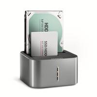 Dockingstation mit eingesetzter SSD und HDD, dargestellt als kompaktes externes Festplattenspeichergerät.