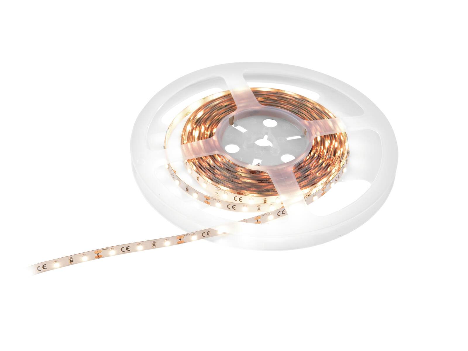 Eine Rolle LED-Streifenlichter, die auf einer weißen Kunststoffspule aufgewickelt sind, wobei ein Teil des Streifens ausgefahren ist. Der Streifen zeigt kleine LED-Glühbirnen und CE-Markierungen.