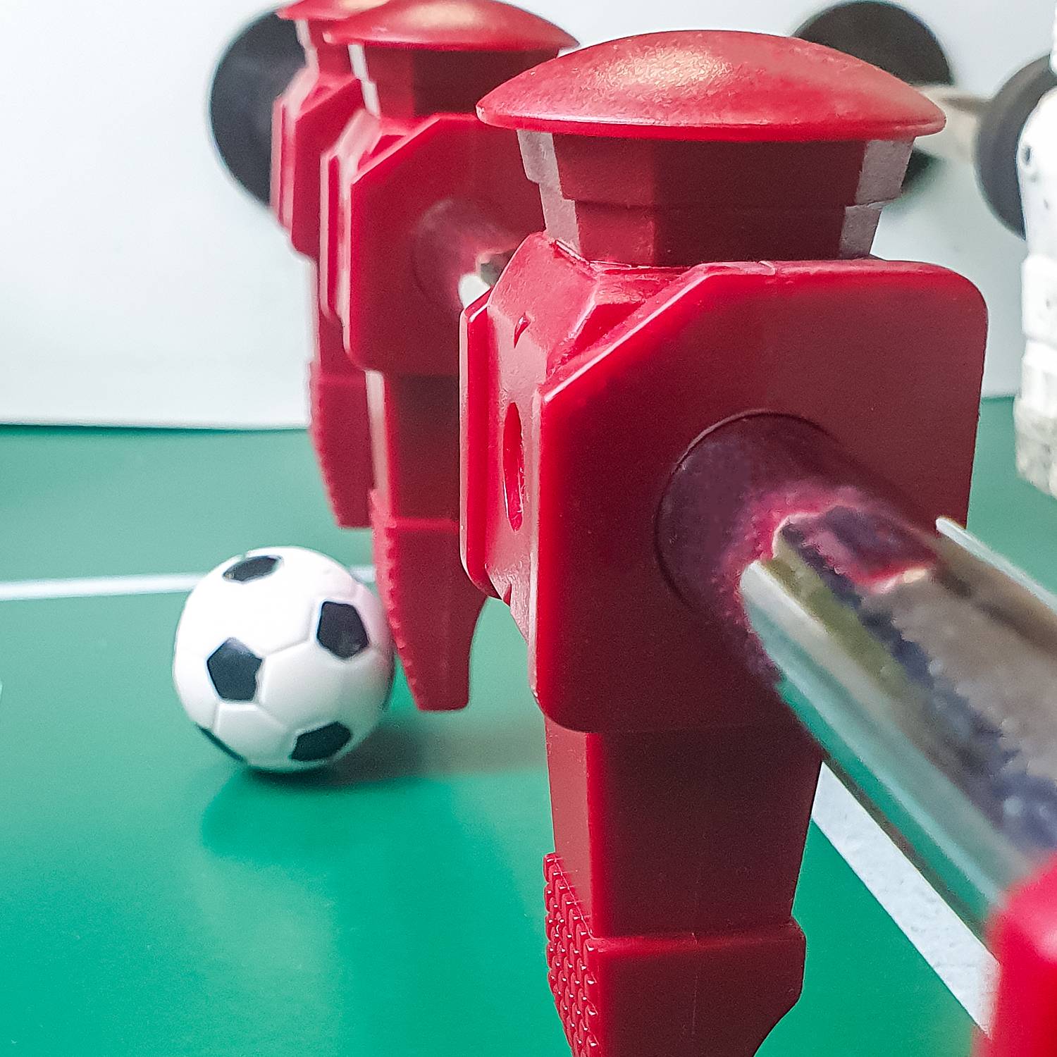 11 Outdoor Tischkicker Figuren 16mm Rot Tisch Fussball Kicker Figuren Draußen