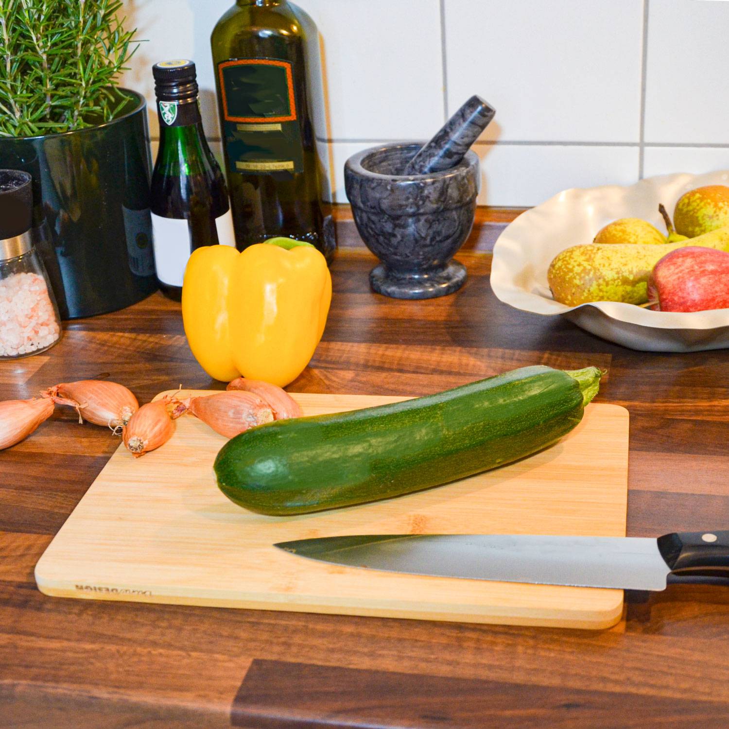 Mit Auffangschale: 2er Set Schneidebrett Bambus 30x22 Holzbrett Frühstücksbrett