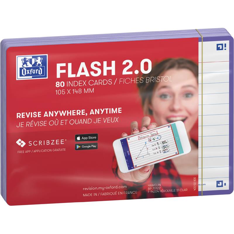 Packung Oxford Flash 2.0 Karteikarten, 80 Karten, 105 x 148 mm, mit mobiler App zur Lernunterstützung. Hintergrund zeigt eine Person, die ein Smartphone benutzt.