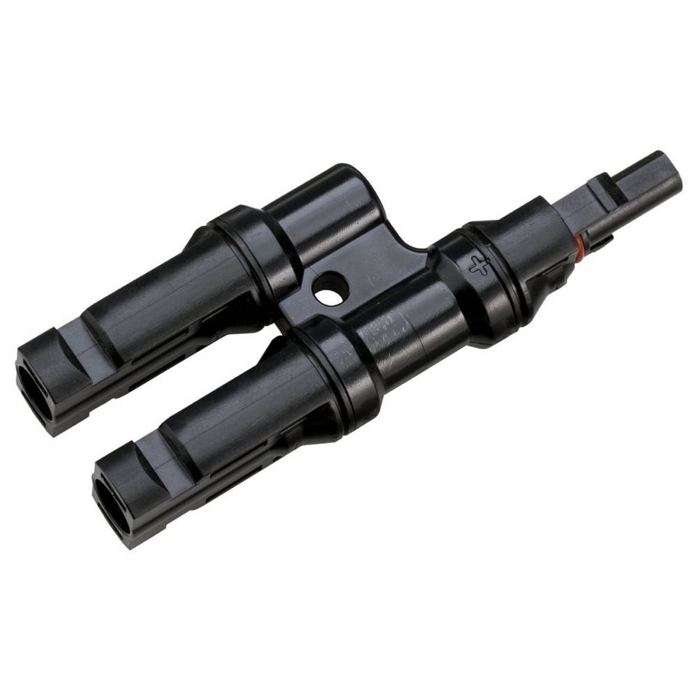 Ein schwarzer T-förmiger Solarstecker, konzipiert für Parallelschaltungen, mit zwei Eingängen und einem Ausgang.