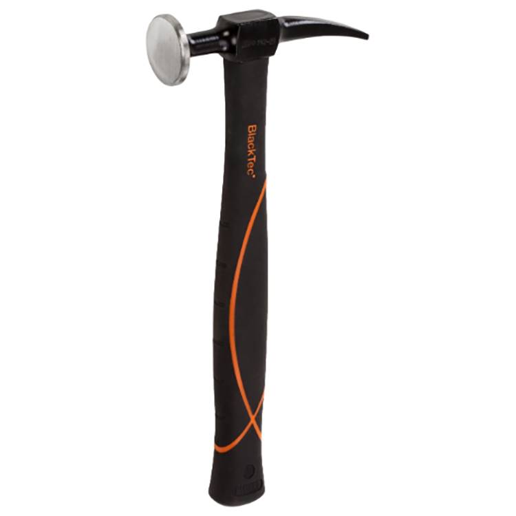 Ein schwarzer und orangefarbener Klauenhammer mit schlankem Design, mit poliertem Metallkopf mit ebener Schlagfläche und gekrümmter Klaue zum Entfernen von Nägeln.