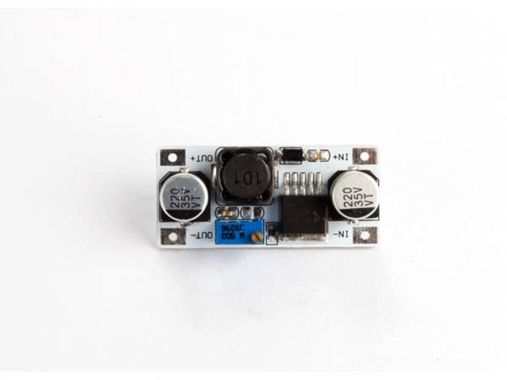 LM2596S Einstellbarer DC-DC-Abwärtsspannungsregler