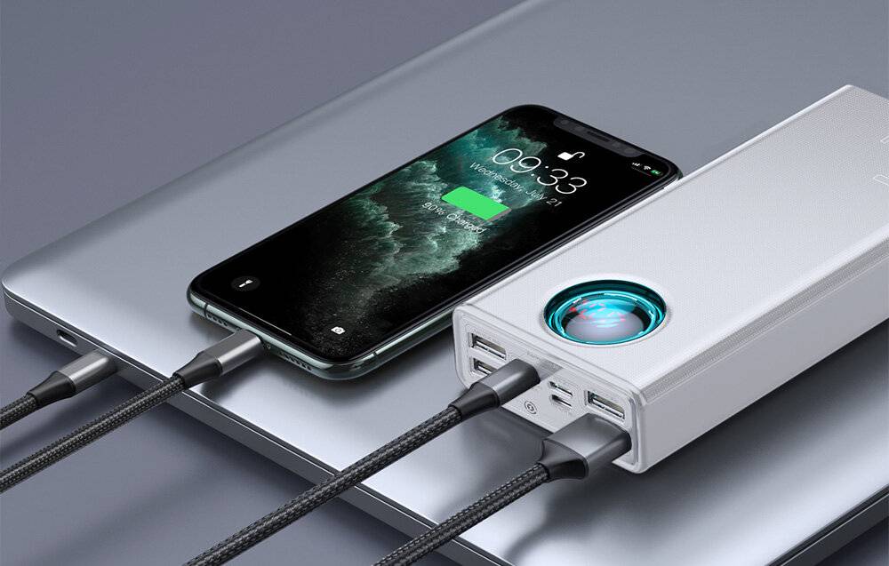 Powerbank Baseus Amblight 30000mAh, 4xUSB, USB-C, 65W (weiß)