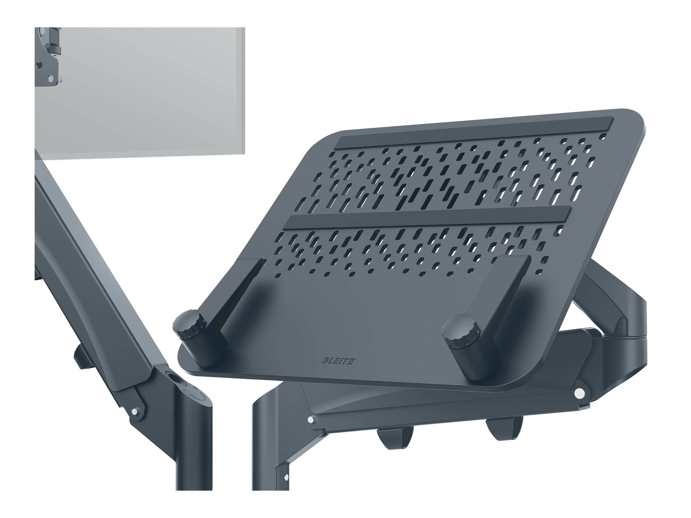 Verstellbarer Metall-Laptop-Ständer mit perforierter Kippplattform und Seitenstützarmen auf einer Schreibtischhalterung.