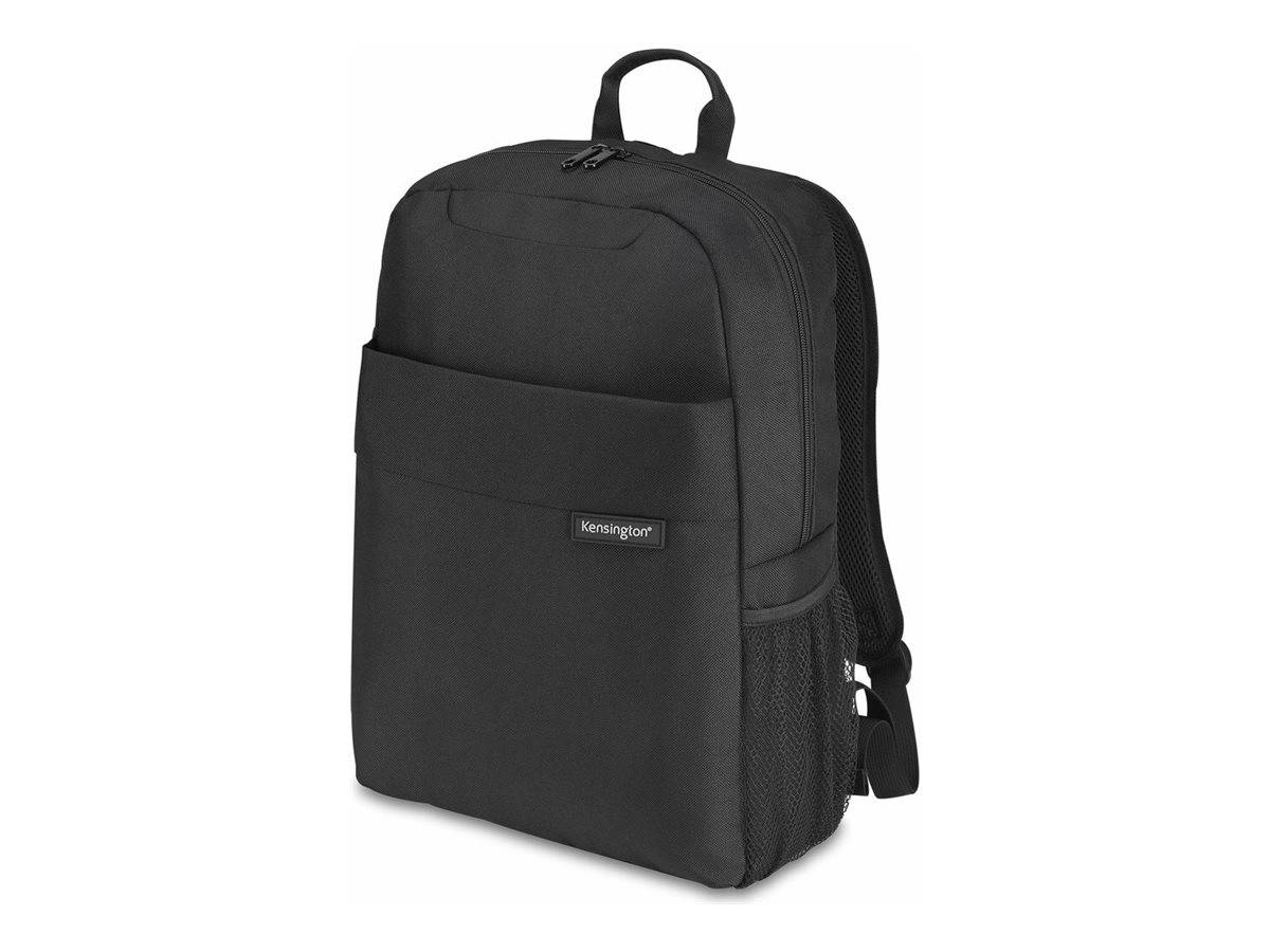 Schwarzer Rucksack mit Vordertasche und Seitennetzfächern, gezeigt auf weißem Hintergrund.