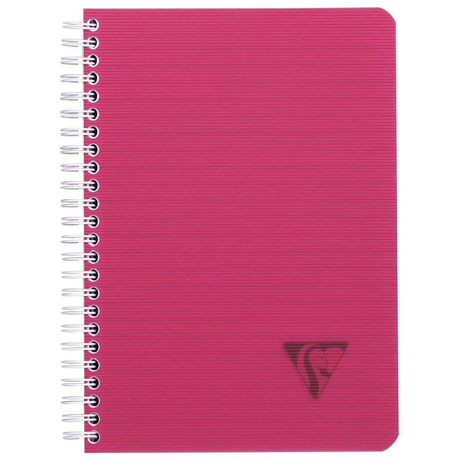 Rosa spiralgebundenes Notizbuch mit abgerundeter Ecke und kleinem Logo auf der unteren rechten Seite des Einbands.