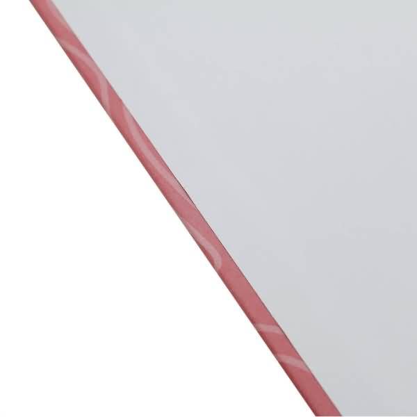 Diagonales rosa-rotes Band oder Streifen, das einen weißen Bereich von einem hellgrauen Hintergrund trennt.