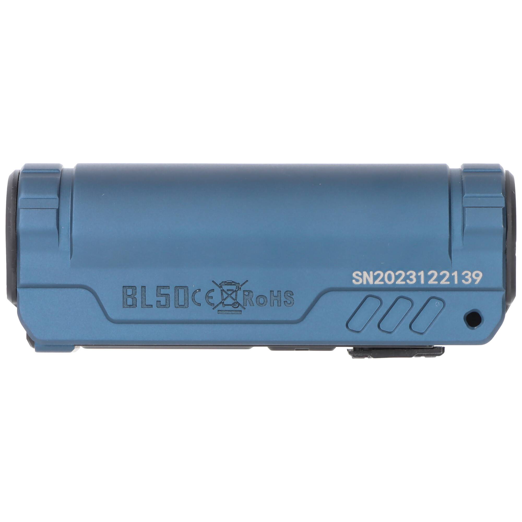 Blaues rechteckiges elektronisches Gerät mit der Seriennummer „SN2023122139