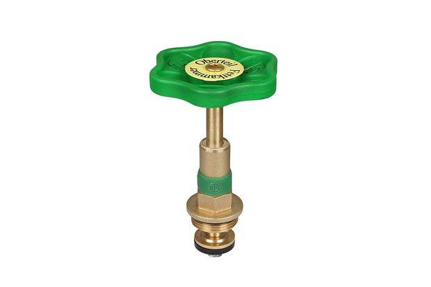 Grünes Handrad-Messingventilstielgruppe auf weißem Hintergrund, wahrscheinlich ein Gas- oder Wassersperrventilteil.