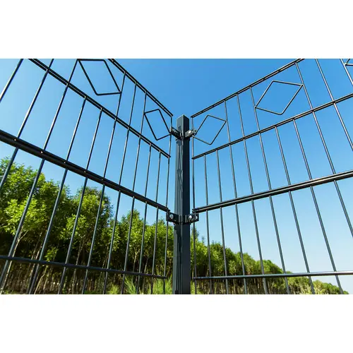 DOPPELSTABMATTENZAUN MORATA - Farbe / Höhe / Länge: Farbe: Moosgrün / Höhe: 120 cm / Länge: 30 m, Anzahl Eckpfosten: 4x Eckpfosten DOPPELSTABMATTENZAUN MORATA - Farbe / Höhe / Länge: Farbe: Moosgrün / Höhe: 120 cm / Länge: 30 m, Anzahl Eckpfosten: 4x Eckpfosten