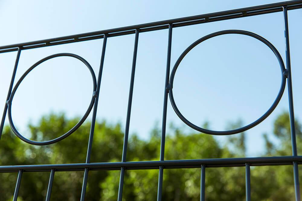 DOPPELSTABMATTENZAUN MORATA - Farbe / Höhe / Länge: Farbe: Moosgrün / Höhe: 120 cm / Länge: 40 m, Anzahl Eckpfosten: 3x Eckpfosten