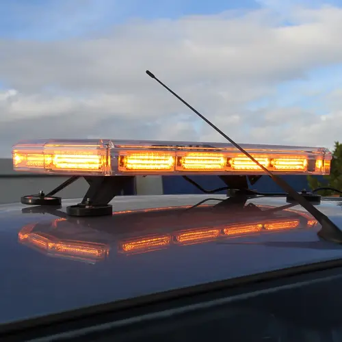 LED Rundumlicht Warnleuchte Balken 48 LED`s LED Rundumlicht Warnleuchte Balken 48 LED`s