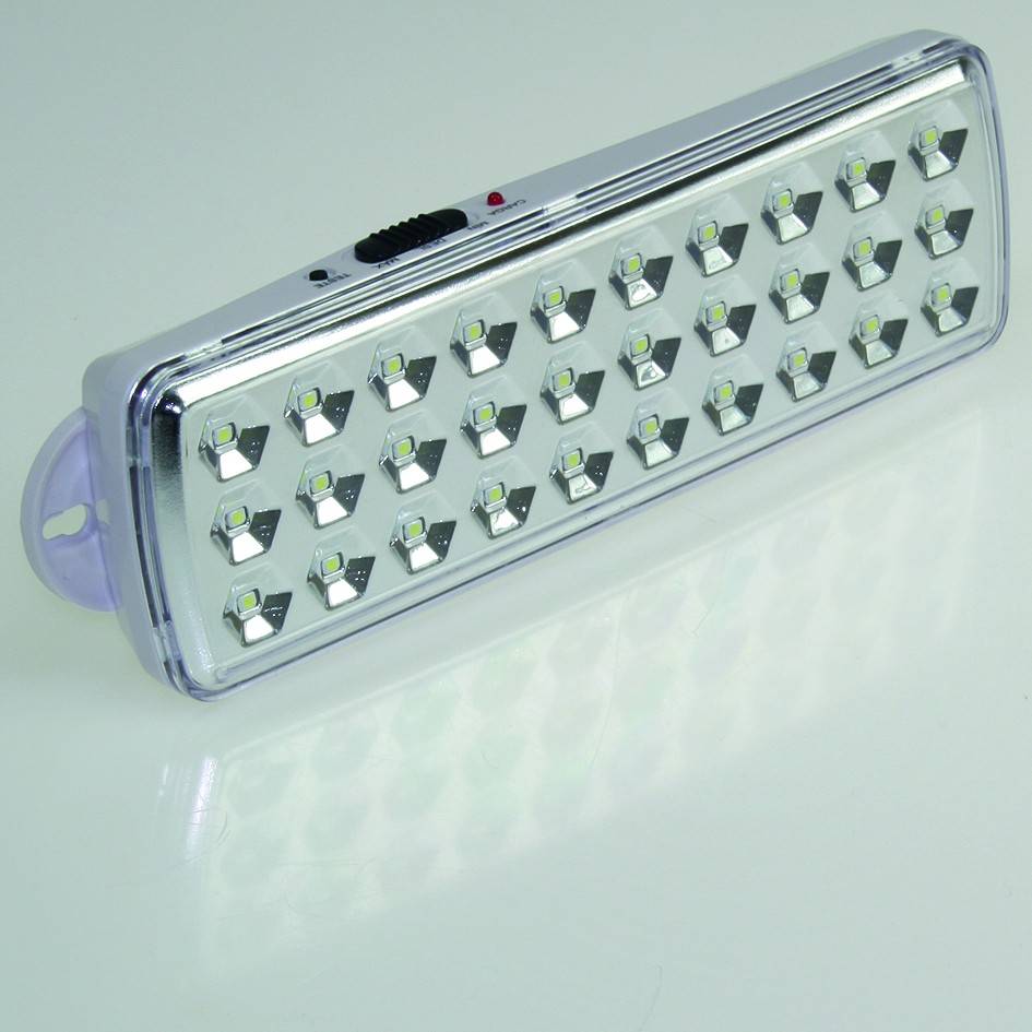 ChiliTec LED Notleuchte CTNL-30 SMD 205x65x30mm Lithium Akku 3,7V/1200mAh, nur 2W