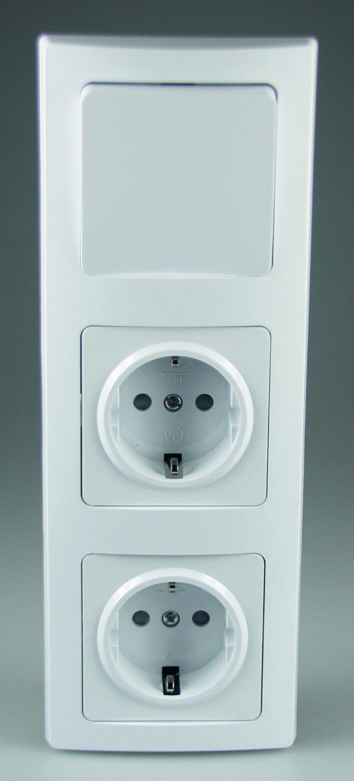 ChiliTec DELPHI Starter-Kit, 8-teilig, weiß 6x Steckdose, 2x Schalter, inkl. Rahmen