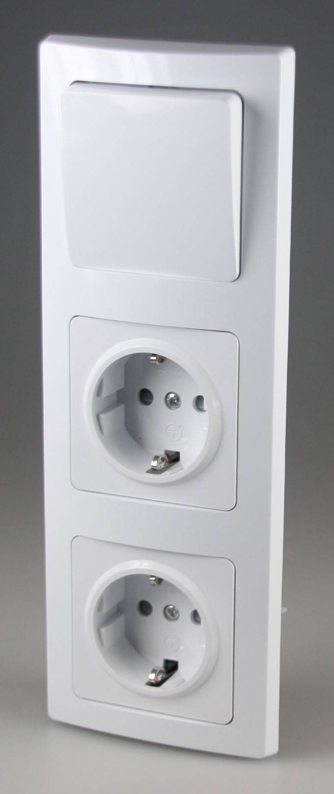 ChiliTec DELPHI Starter-Kit, 8-teilig, weiß 6x Steckdose, 2x Schalter, inkl. Rahmen