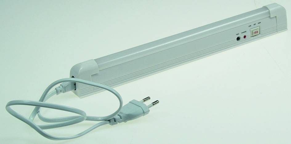 ChiliTec 21480 LED Notleuchte "CTNL-30 SMD-UB" Lithium Akku 3,7V/1200mAh, 2W, 30x2x3cm