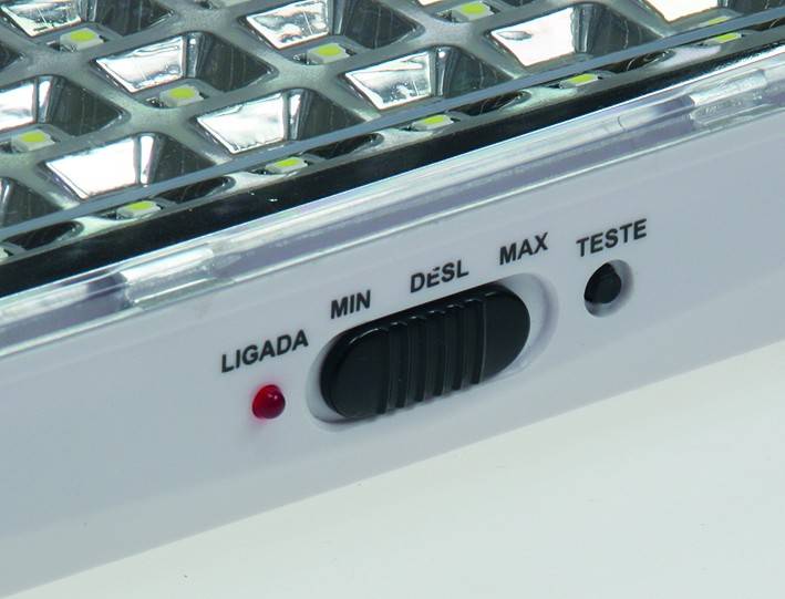ChiliTec 21506 LED Notleuchte "CTNL-60 SMD" 365x70x37mm Lithium Akku 3,7V/2200mAh, nur 4W