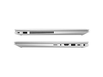 Seitenansicht eines geschlossenen, schlanken silbernen Laptops mit verschiedenen Anschlüssen wie USB, HDMI und einem SD-Kartenslot.