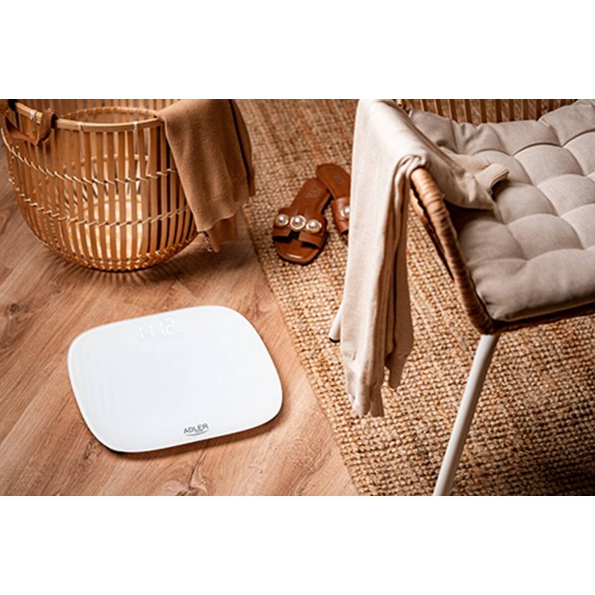 Adler AD 8176 Personenwaage mit LED-Display, bis 180 kg - Digitale Waage in Weiß