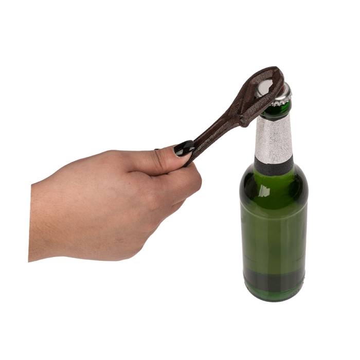 Flaschenöffner Zange aus Metall im Rost-Design