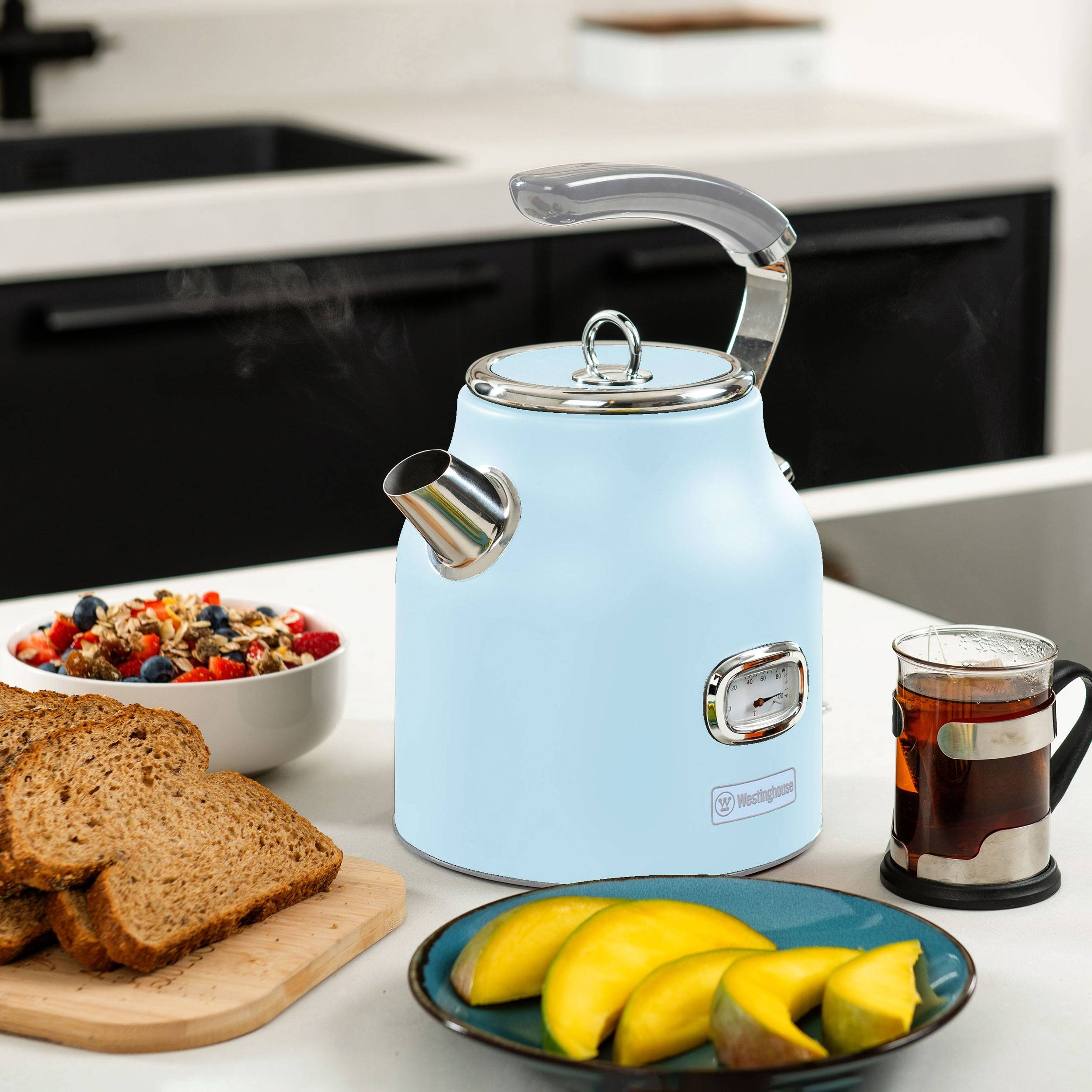 Westinghouse Wasserkocher Retro Serie 1,7 Liter 2200 Watt, 360° Basis, hellblau