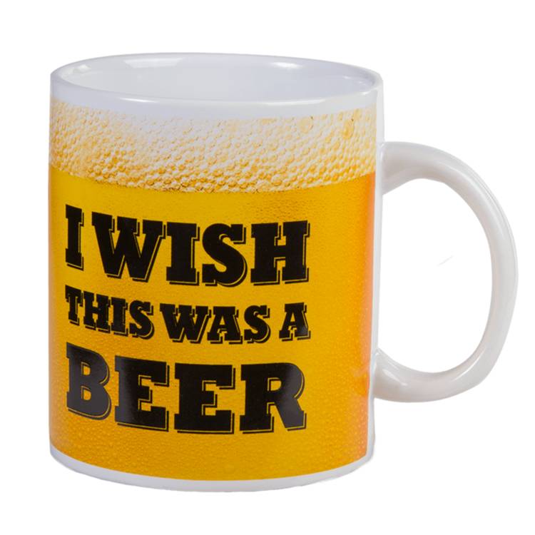Becher mit Text „Ich wünschte, das wäre ein Bier