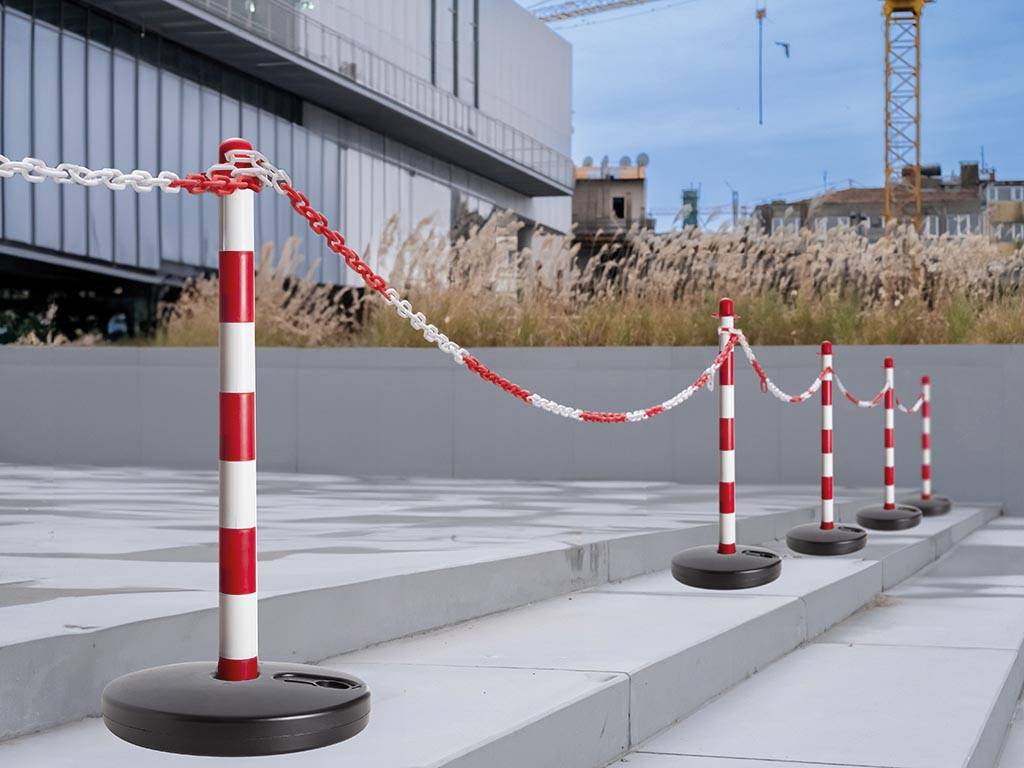 Befüllbarer Sockel für Signalmast