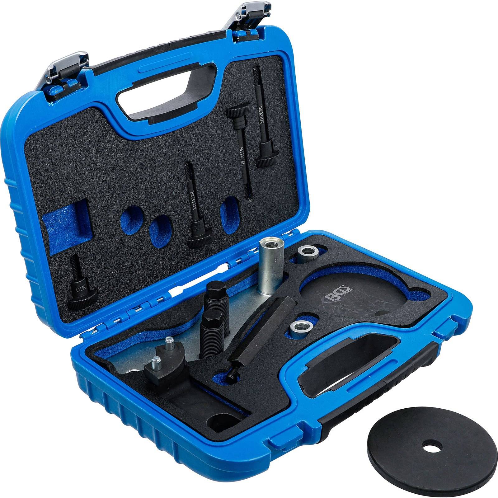 Blauer Werkzeugkoffer mit schwarzen Schaumstoffeinsätzen, der mehrere Metallwerkzeuge für die Einstellung von Zahnriemen bei Kraftfahrzeugen enthält, geöffnet, um den Inhalt zu zeigen.