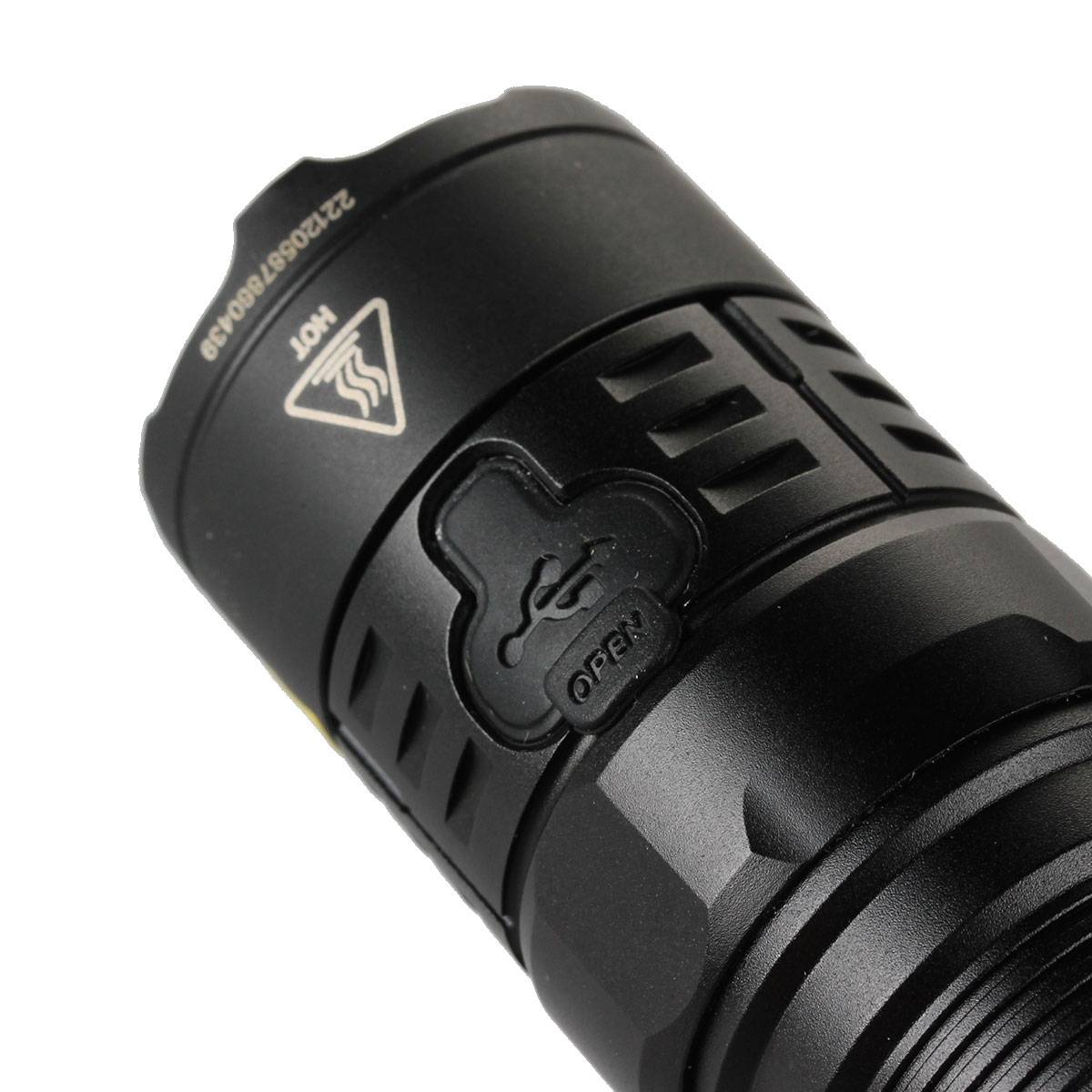 Nitecore P23i LED Taschenlampe 3000 Lumen - Schwarz