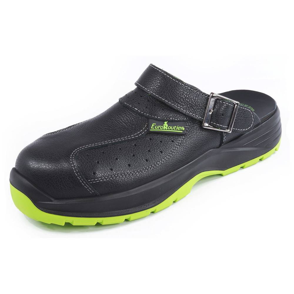 Schwarze Ledersandale mit einer Schnalle und grüner Sohle, mit der Markenbezeichnung ‚EuroRouter'.