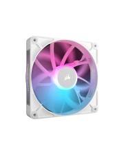 Weißer Computer-Kühlventilator mit einem rosa und blau RGB-beleuchteten Schaufeldesign auf einem quadratischen Rahmen.