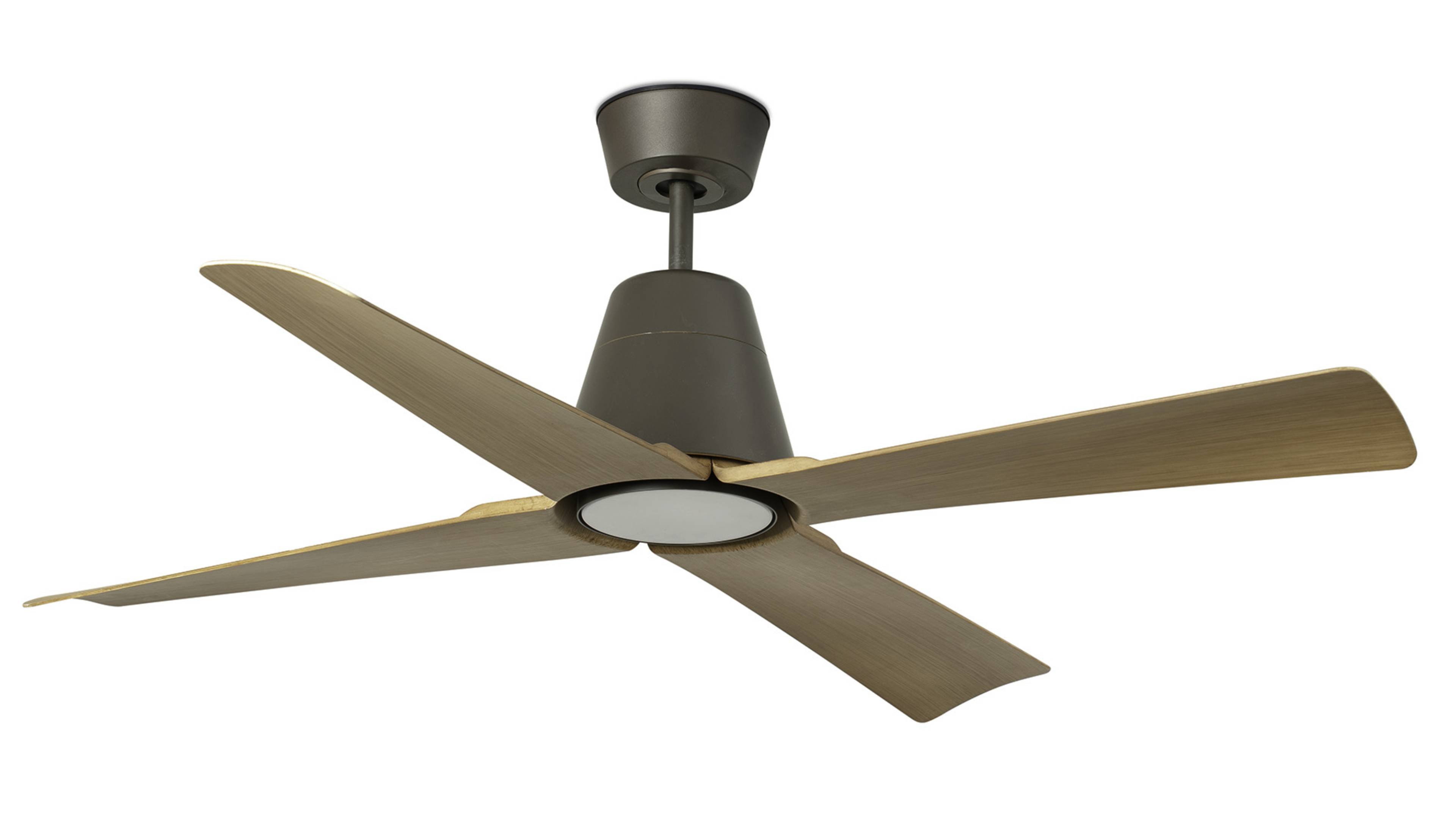 Deckenventilator mit vier Holzblättern und einem bronzefarbenen Motorgehäuse auf weißem Hintergrund.