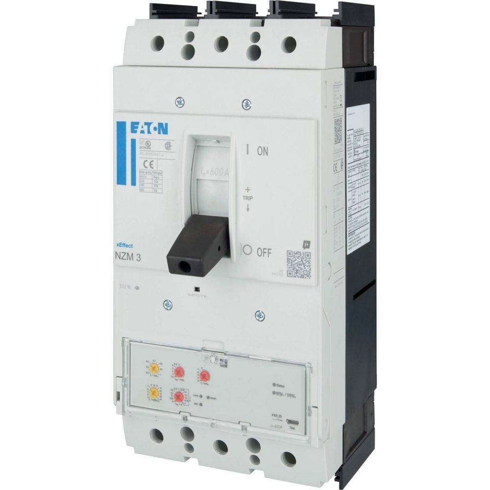 Ein Leistungsschalter der Marke Eaton, Modell NZM 3, mit Ein-/Aus-Umschalter und verschiedenen Anzeigen und Spezifikationen auf der Frontplatte.
