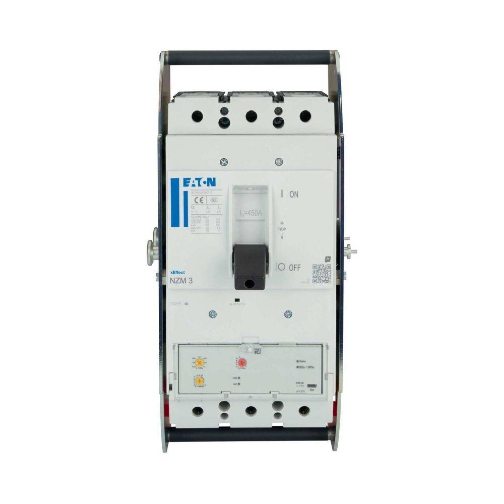 Frontansicht eines elektrischen Leistungsschalters mit einem EIN/AUS-Schalter, Marke E-ATON, Modell NZM 3. Bedienfeld mit Kontrollleuchten.