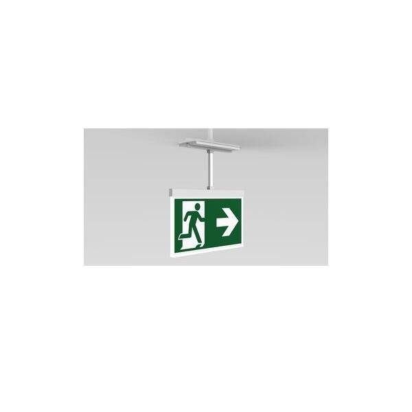 Notausgang-Schild mit einem Pfeil, der nach rechts zeigt, mit einer Person, die mit einem Koffer geht, von der Decke in einem Flur hängend.