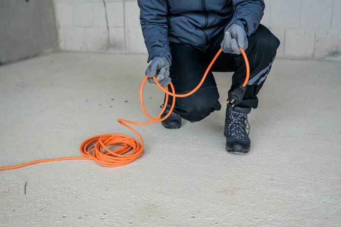 Verlängerungskabel BREMAXX AT-N05V3V3-F 3G1,5 L.20m IP44 orange BRENNENSTUHL