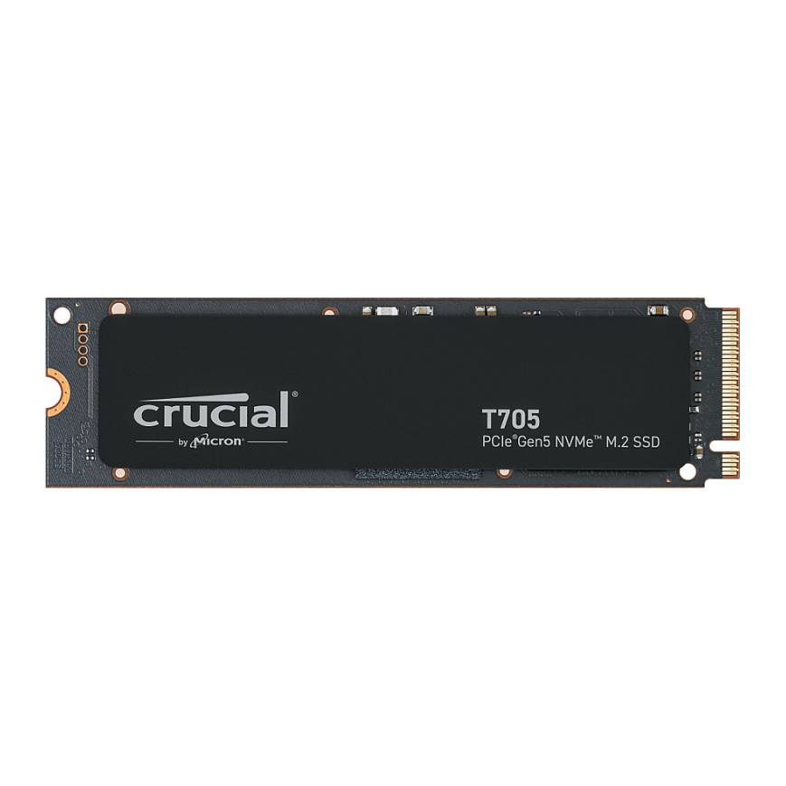 Eine entscheidende T705 PCIe Gen5 NVMe M.2 SSD, ein Hochgeschwindigkeitsspeichergerät, konzipiert für verbesserte Computerleistung und schnelleren Datenzugriff.
