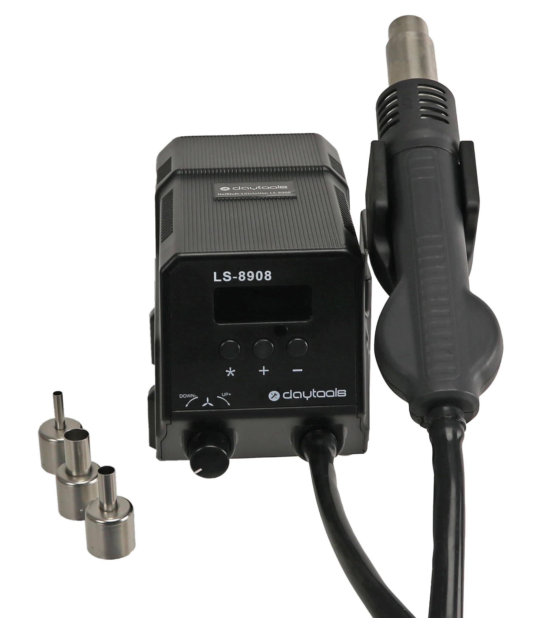 Lötstation mit Heißluft und digitaler Anzeige, Reglern und angebrachter Wärmelüfterpistole. Inkl. drei Düsenaufsätze.