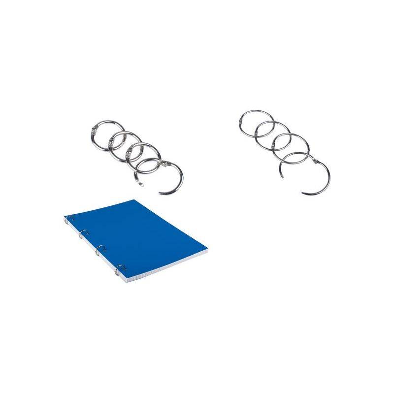 Blaues ringgebundenes Notizbuch mit zwei silbernen Metallbinderingen, offen neben ihm auf weißem Hintergrund abgebildet.