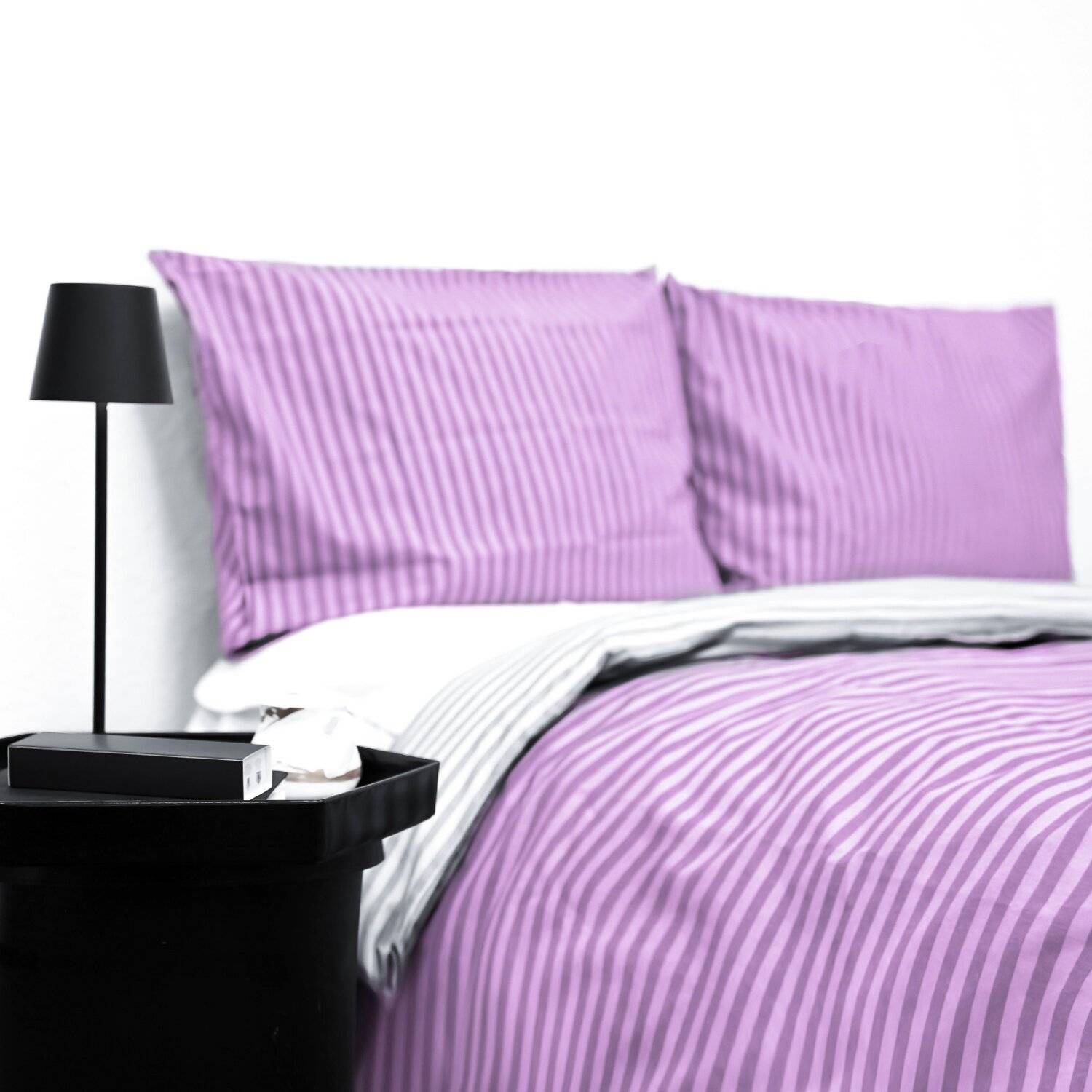 Gestreifte Bettwäsche mit Reißverschluss 200x200 cm, 2x Kissenbezug 80x80 cm Lila