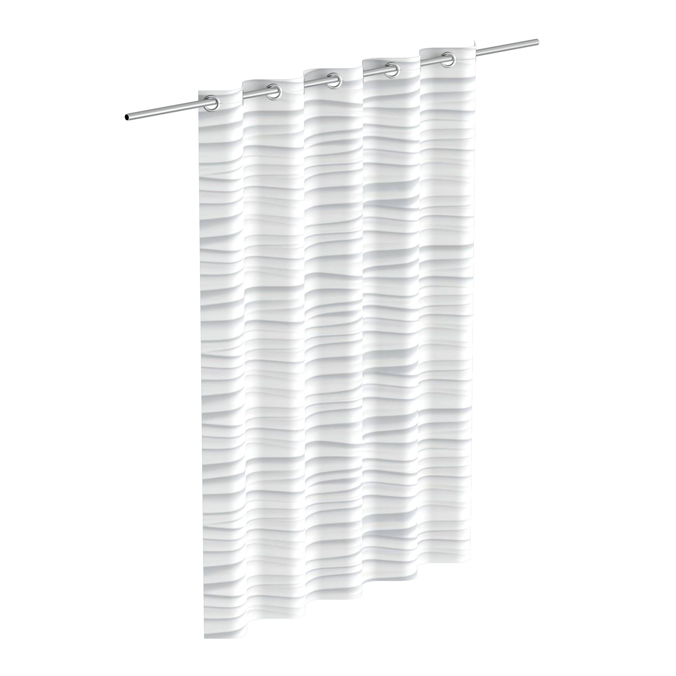Ein weißer Duschvorhang mit einem gewellten Muster hängt an einer silbernen Stange vor einem schwarzen Hintergrund.