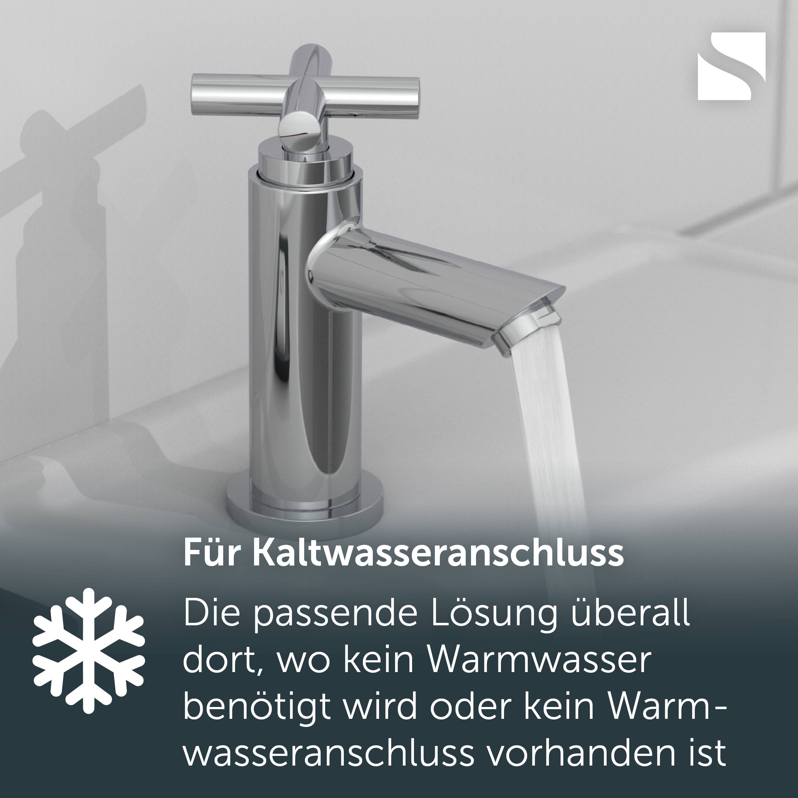 Chrom-Badezimmerhahn mit fließendem Wasser; deutscher Text besagt, dass er nur für Kaltwasseranschluss geeignet ist, wo kein Warmwasser benötigt oder verfügbar ist.