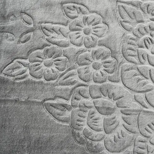Almina Extra Weiche Wolldecke 160x220 cm 100% PES mit Blumen Muster Waschmaschinengeeignet Grau Almina Extra Weiche Wolldecke 160x220 cm 100% PES mit Blumen Muster Waschmaschinengeeignet Grau
